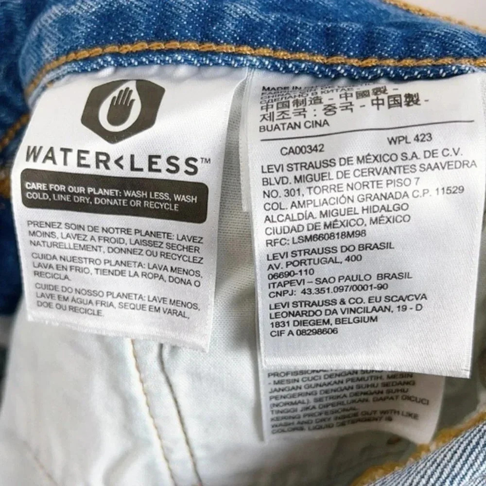 Levi's 501 Premium Women's Jeans  Short - Picture 9 of 13
